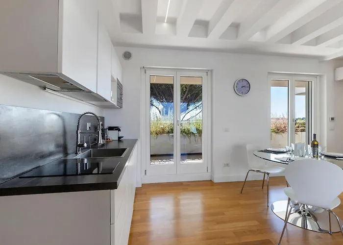 House Cassia Daire *
