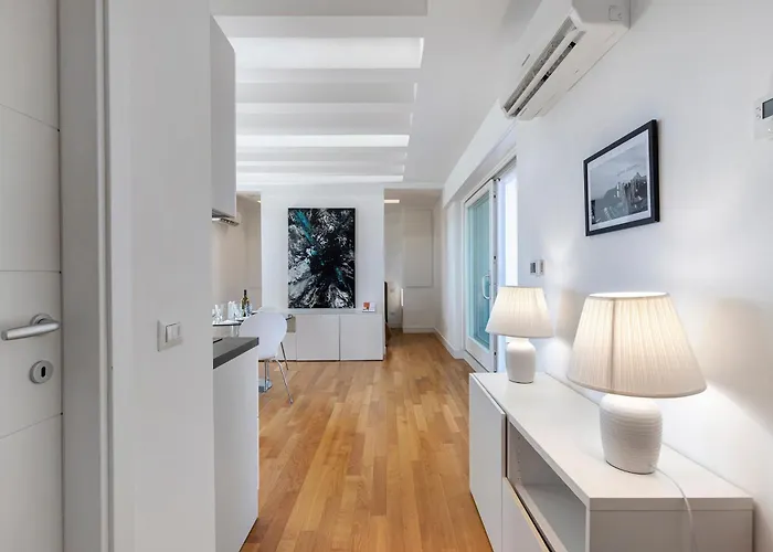 House Cassia Roma